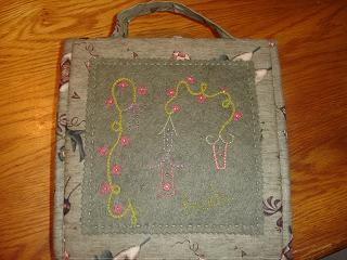 pochette broderie